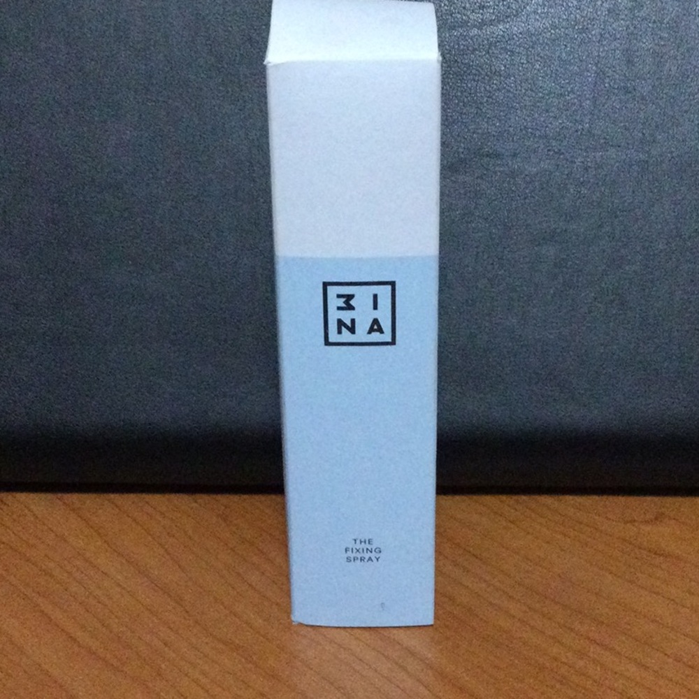 3INA The Fixing Spray